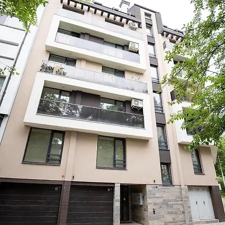 Apartment Luxury & Free Parking Sofia